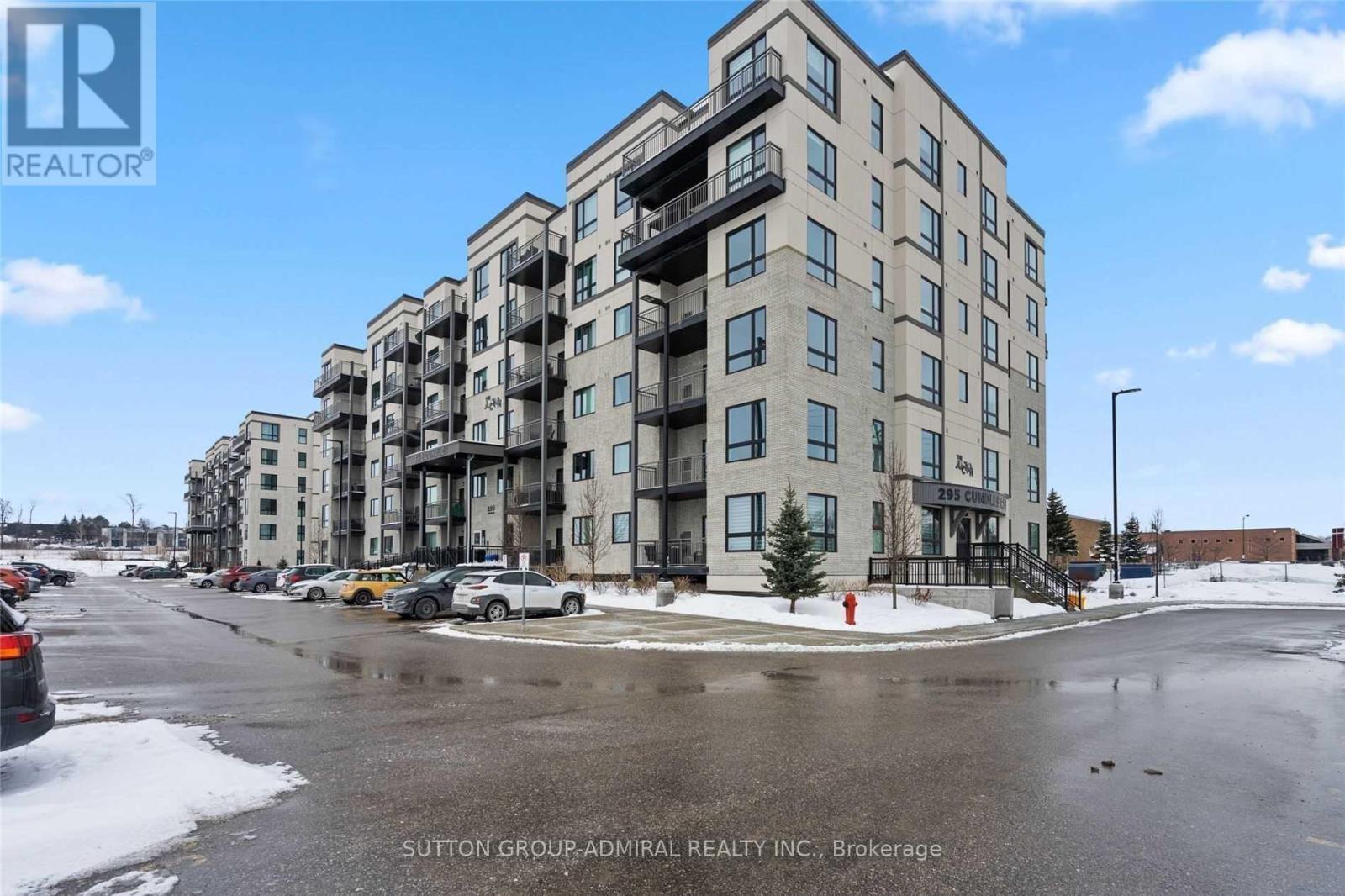 301 - 295 Cundles Road E, Barrie, Ontario  L4M 4S5 - Photo 3 - S12606770