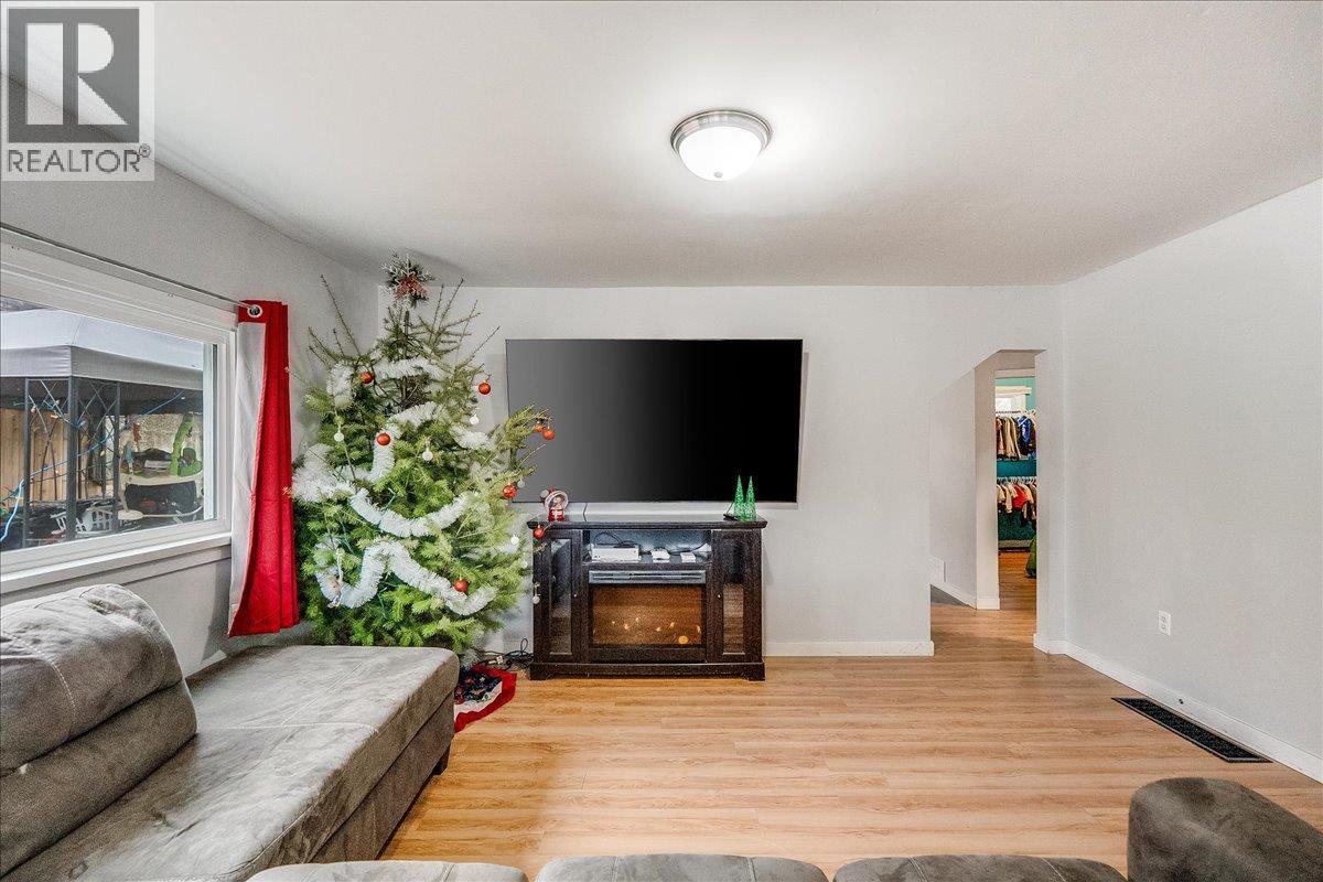 530 Turner Street, Warfield, British Columbia  V1R 2K2 - Photo 23 - 10370687