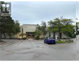 835 HARRINGTON Court Unit# 101-E, Burlington, Ontario