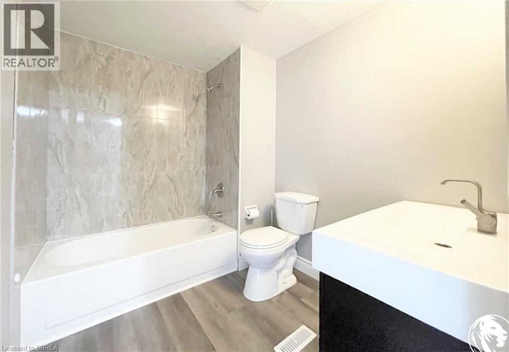 10 Angus Road Unit# 59, Hamilton, Ontario  L8K 6K3 - Photo 10 - 40792686