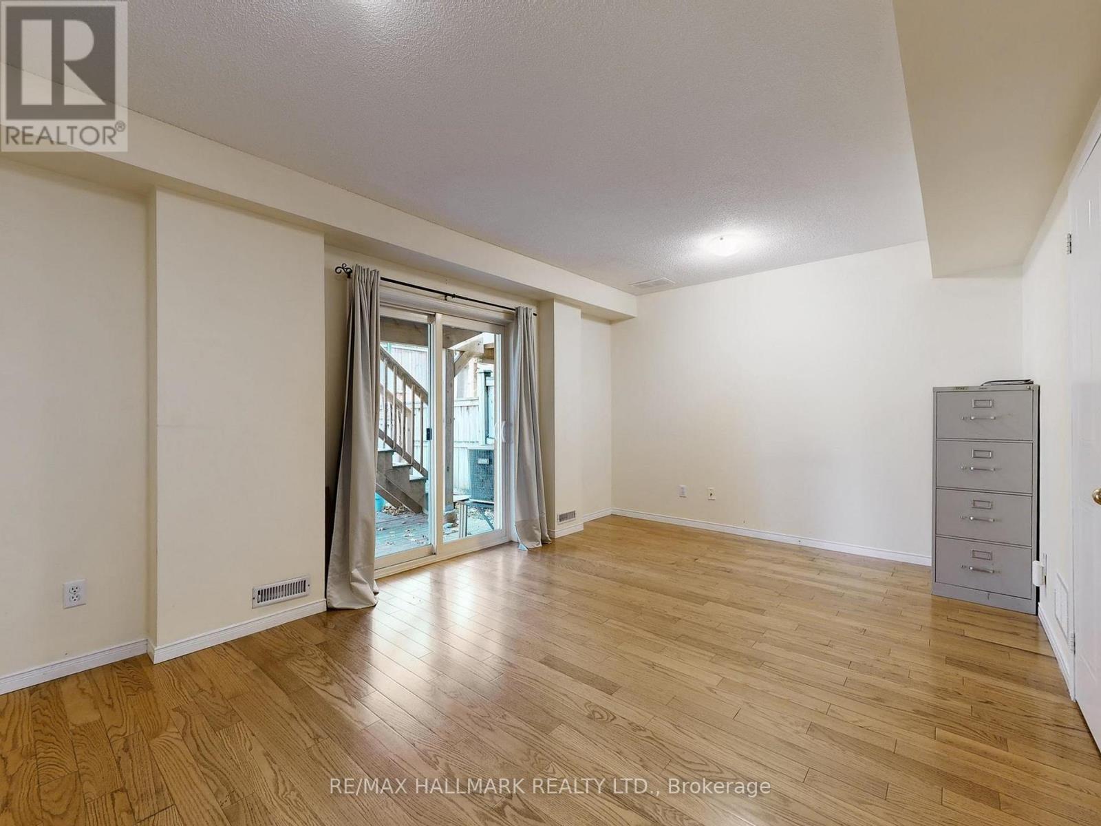 20b - 51 Northern Heights Drive, Richmond Hill, Ontario  L4B 4C9 - Photo 31 - N12577308