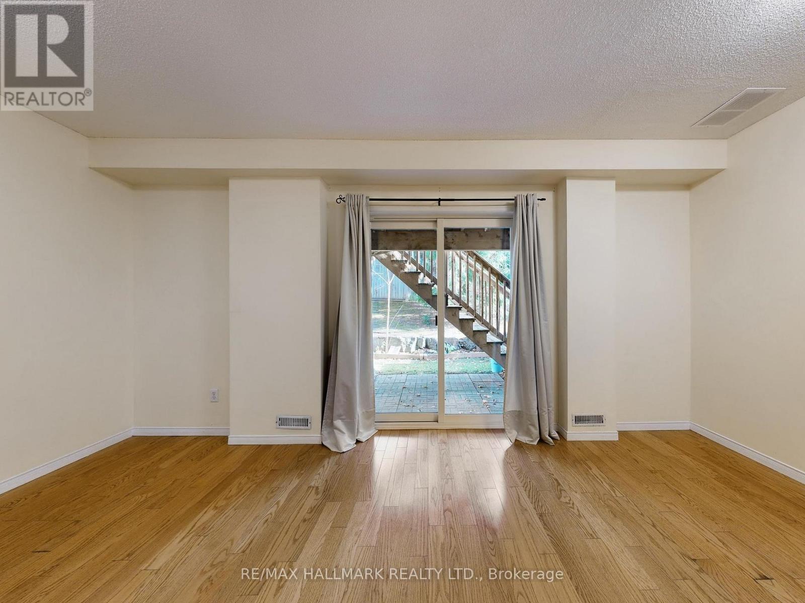 20b - 51 Northern Heights Drive, Richmond Hill, Ontario  L4B 4C9 - Photo 32 - N12577308