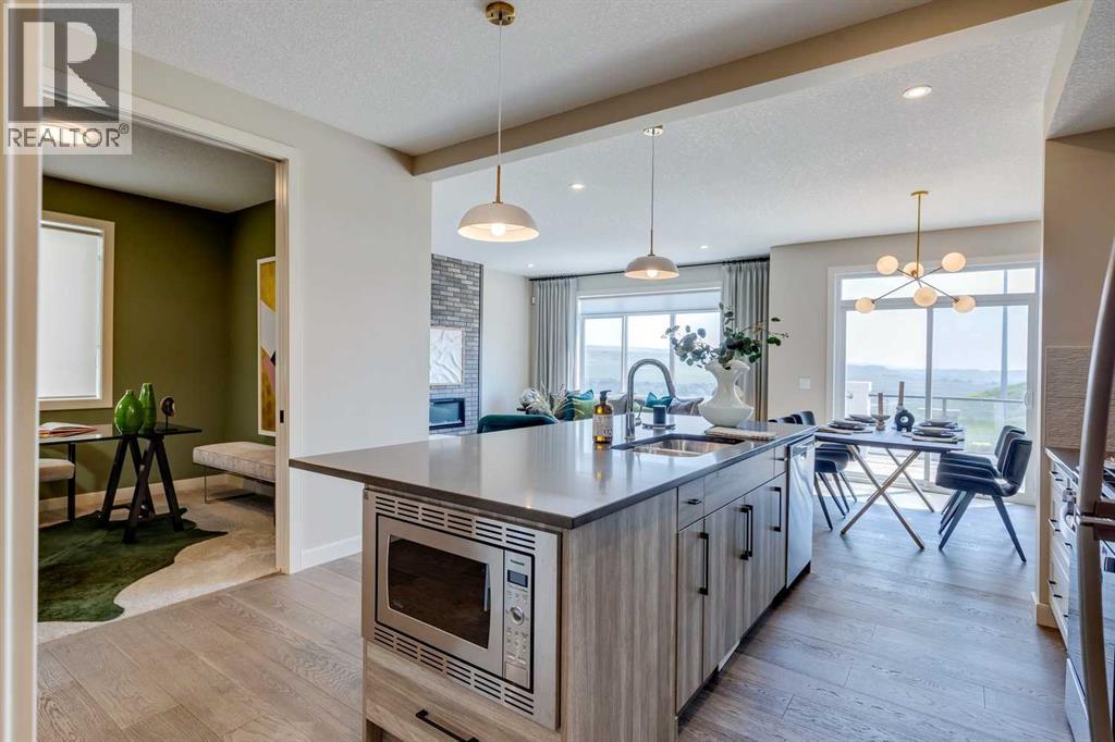 111 Sundown Crescent, Cochrane, Alberta  T4C 1Y3 - Photo 15 - A2252118