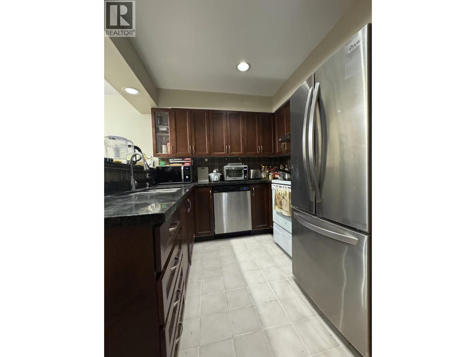 8410 Keystone Street, Vancouver, British Columbia  V5S 4S2 - Photo 6 - R3059215