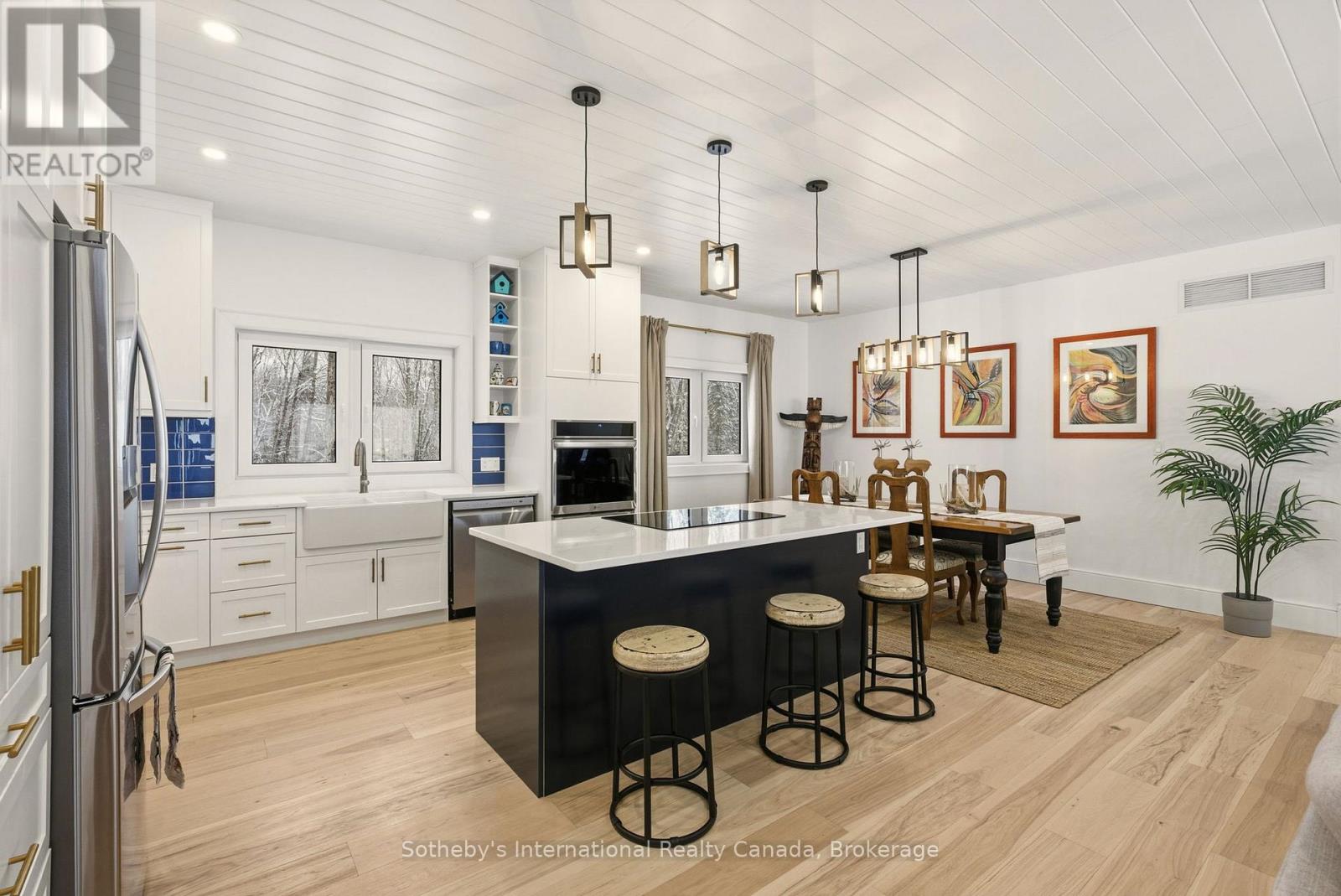 2435 Ravenscliffe Road, Huntsville, Ontario P1H 2J2 - Photo 10 - X12606788