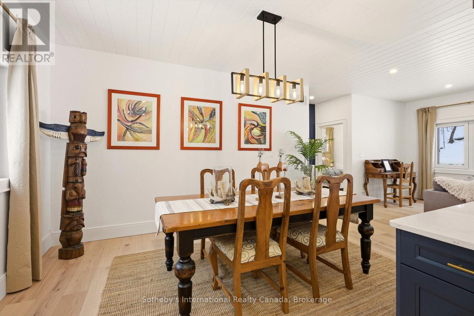 2435 Ravenscliffe Road, Huntsville, Ontario P1H 2J2 - Photo 15 - X12606788