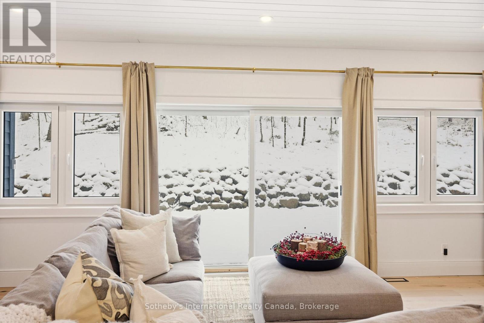 2435 Ravenscliffe Road, Huntsville, Ontario P1H 2J2 - Photo 19 - X12606788