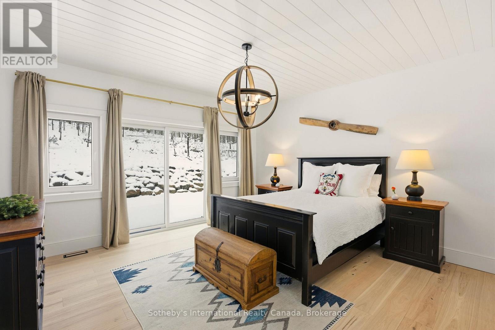 2435 Ravenscliffe Road, Huntsville, Ontario P1H 2J2 - Photo 21 - X12606788