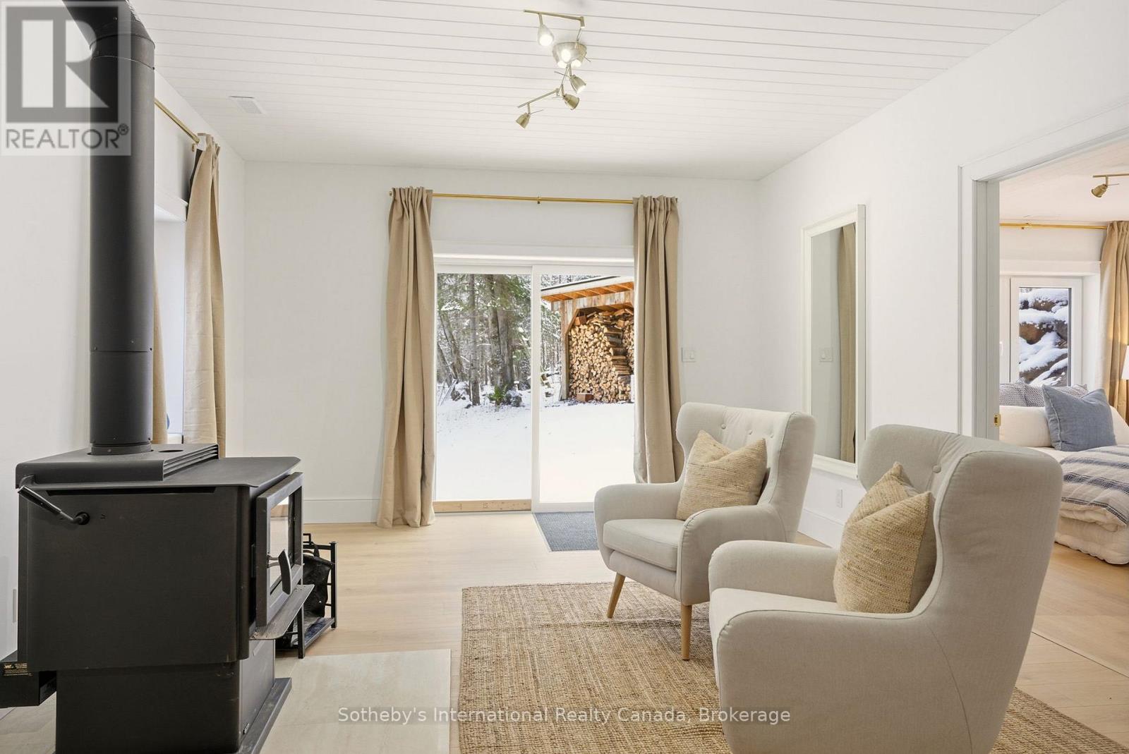 2435 Ravenscliffe Road, Huntsville, Ontario P1H 2J2 - Photo 39 - X12606788