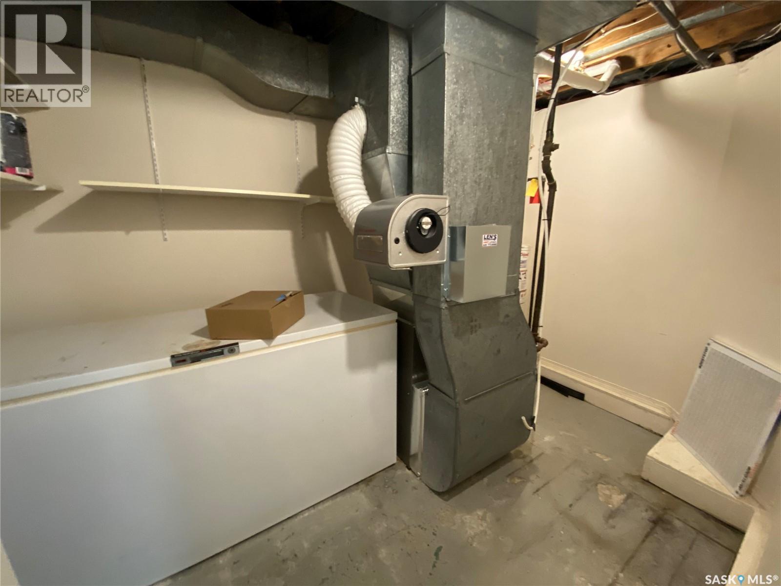 619 4th Avenue Nw, Swift Current, Saskatchewan  S9H 0V7 - Photo 17 - SK025135