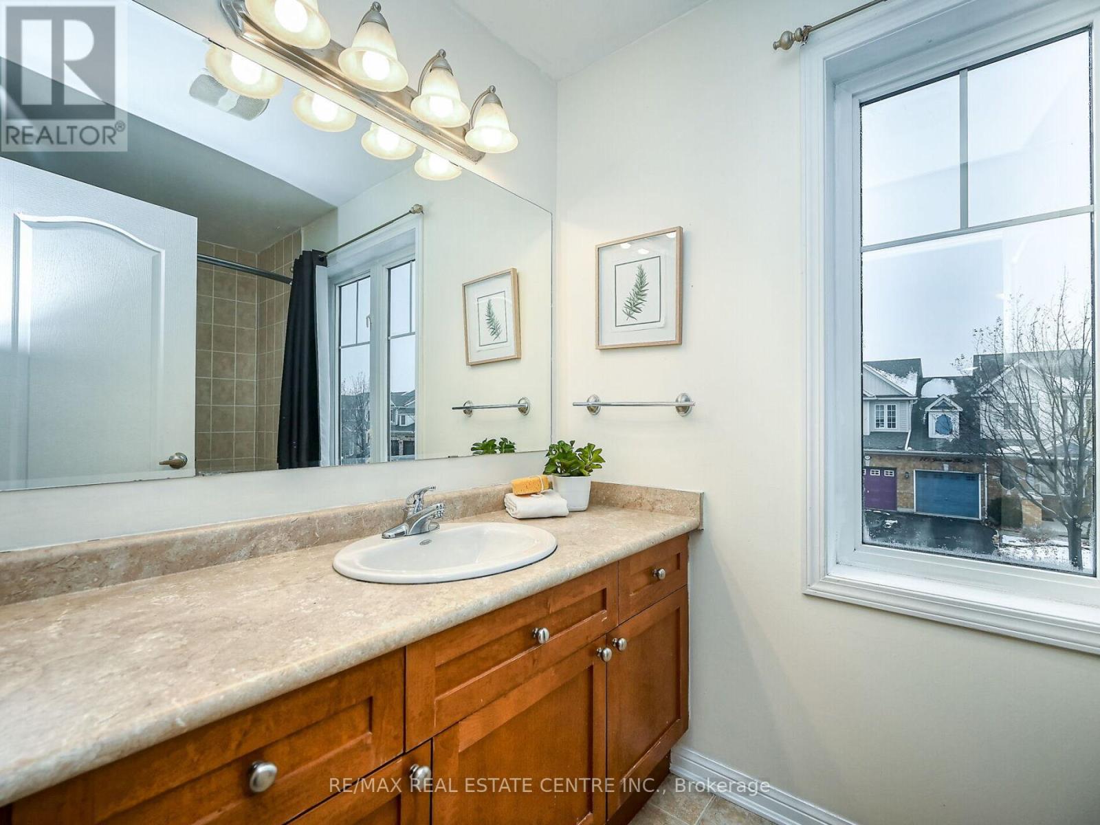 778 Johnson Heights, Milton, Ontario  L9T 0J7 - Photo 30 - W12601018