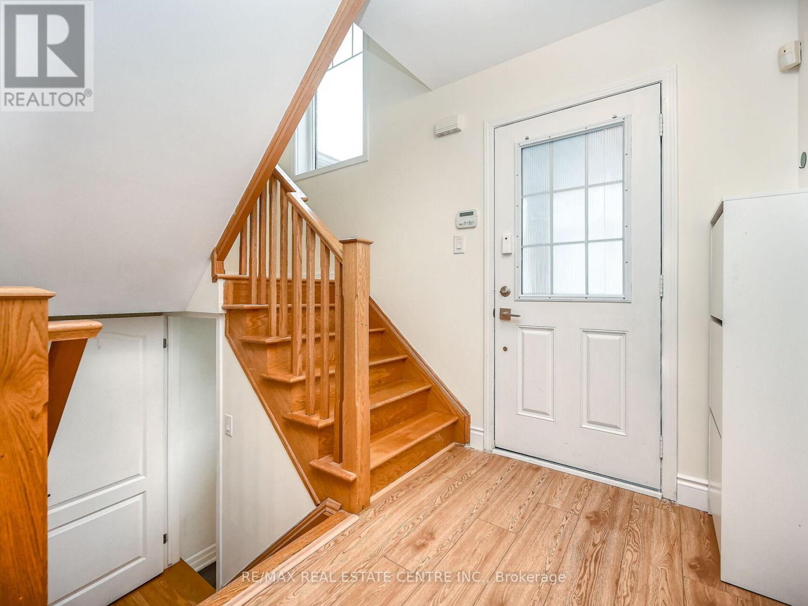 778 Johnson Heights, Milton, Ontario  L9T 0J7 - Photo 20 - W12601018