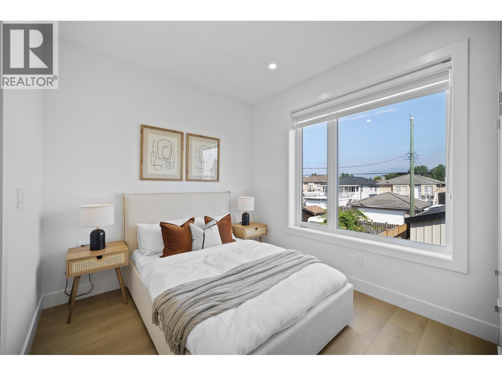 2 3563 E 25th Avenue, Vancouver, British Columbia  V5R 1K3 - Photo 11 - R3072567