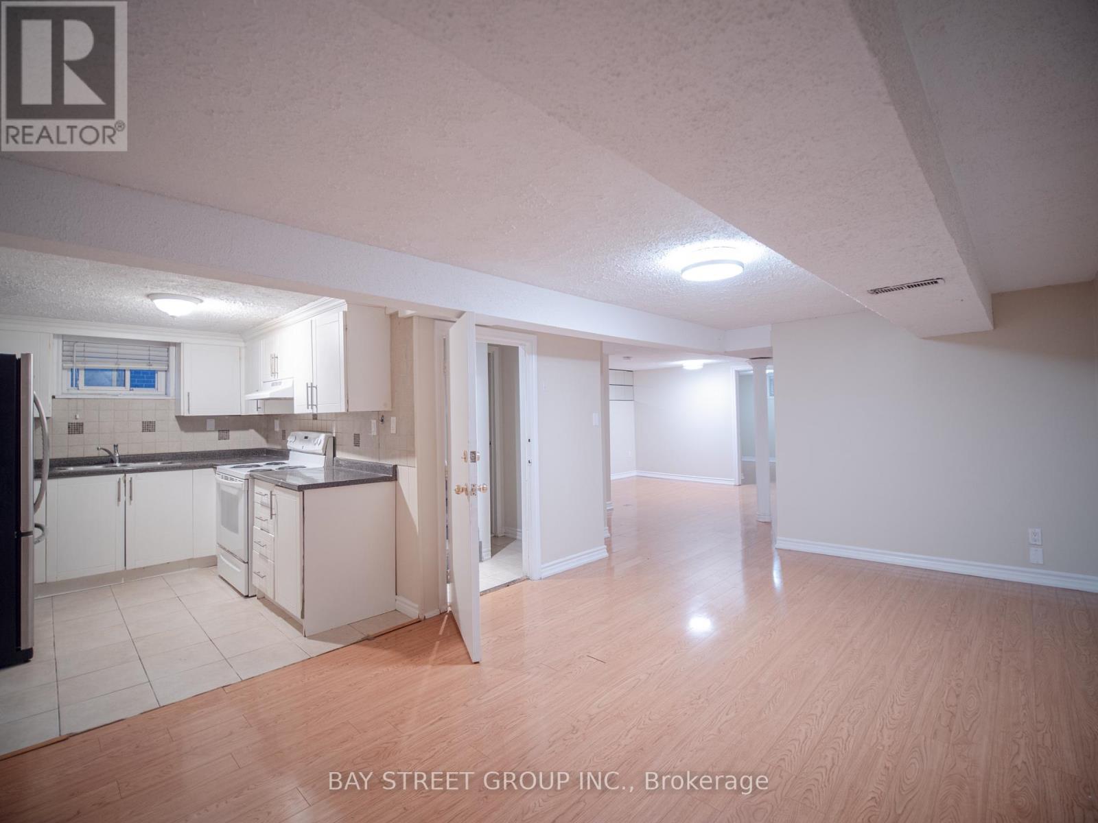 LOWER - 56 CORBY CRESCENT, Brampton, Ontario