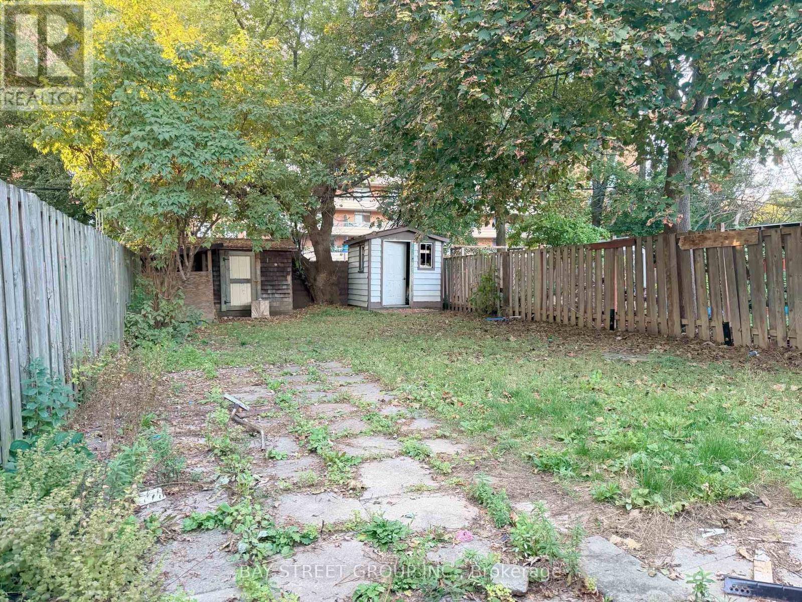 Lower - 56 Corby Crescent, Brampton, Ontario  L6Y 1H1 - Photo 15 - W12606822