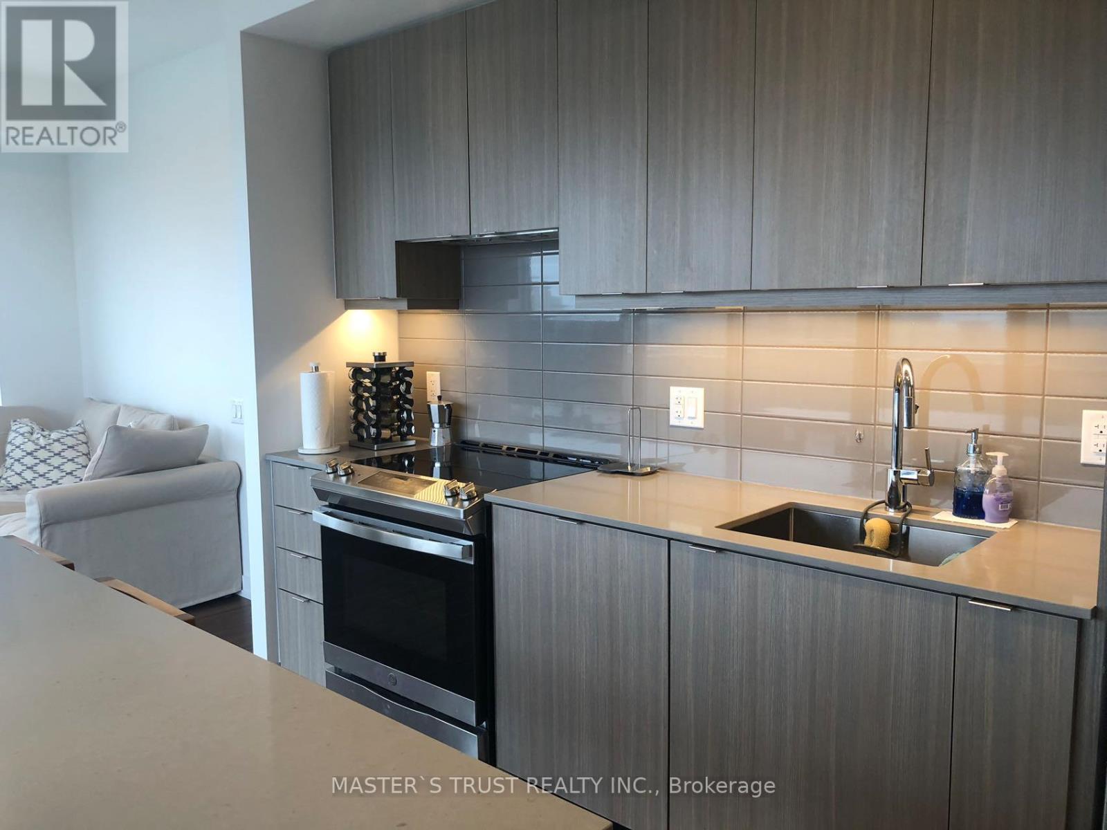 3108 - 4065 Confederation Parkway, Mississauga, Ontario  L5B 0L4 - Photo 4 - W12606826