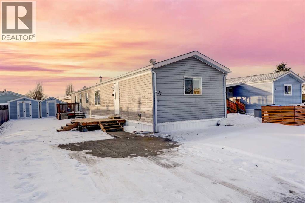 27 Westover Crescent W, Claresholm, Alberta  T0L 0T0 - Photo 17 - A2272835
