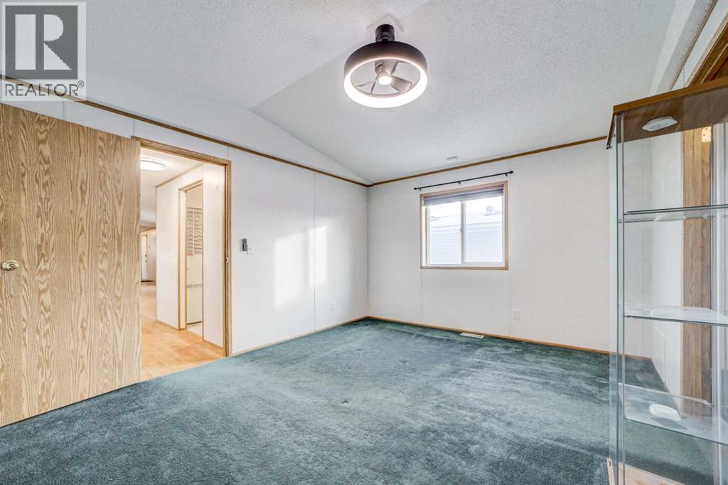 27 Westover Crescent W, Claresholm, Alberta  T0L 0T0 - Photo 24 - A2272835