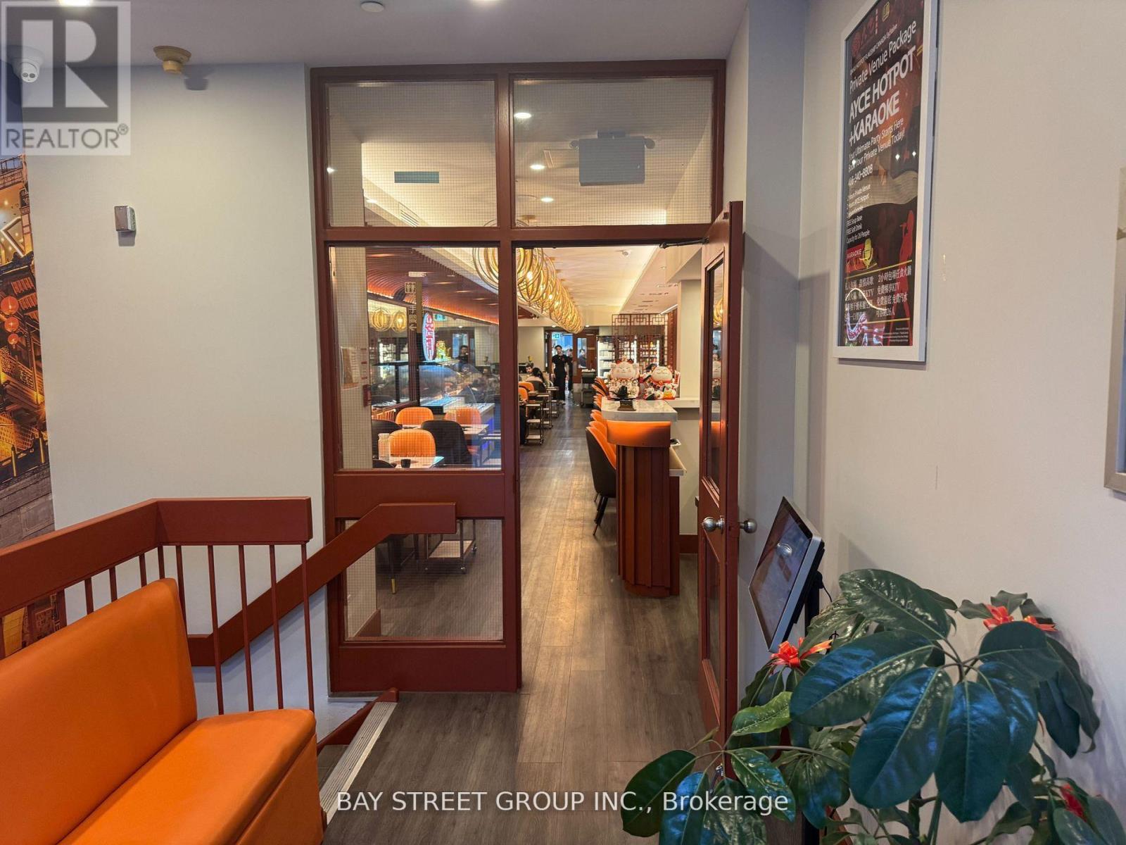 47 Baldwin Street, Toronto, Ontario  M5T 1L1 - Photo 2 - C12606836