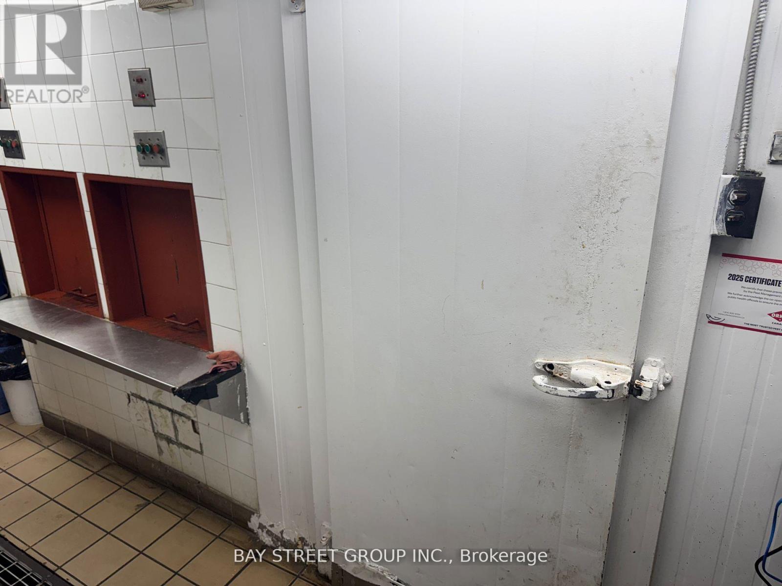 47 Baldwin Street, Toronto, Ontario  M5T 1L1 - Photo 7 - C12606836