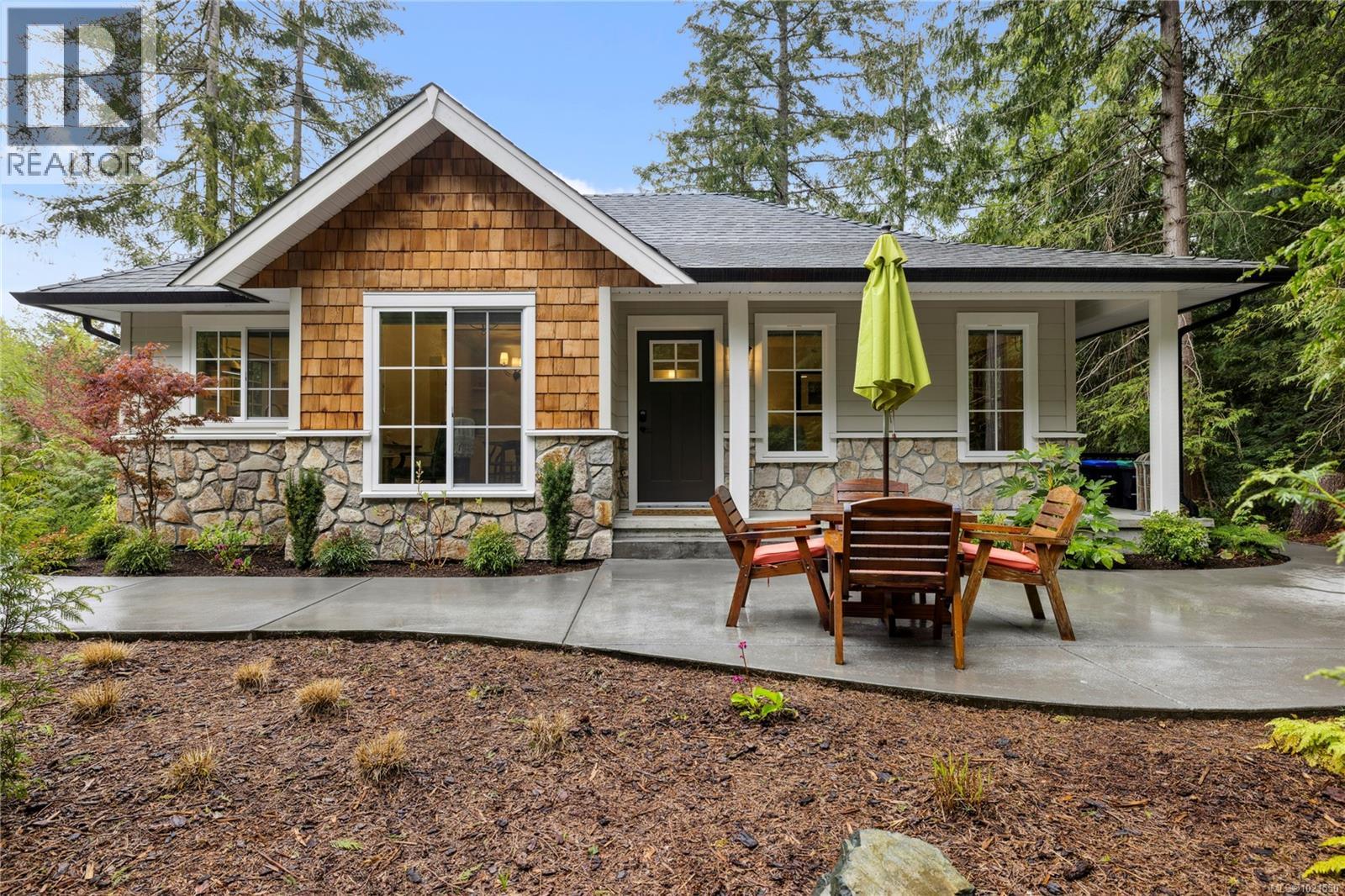 7190 Hase Pl, Lantzville, British Columbia V0R 2H0 - Photo 5 - 1021550