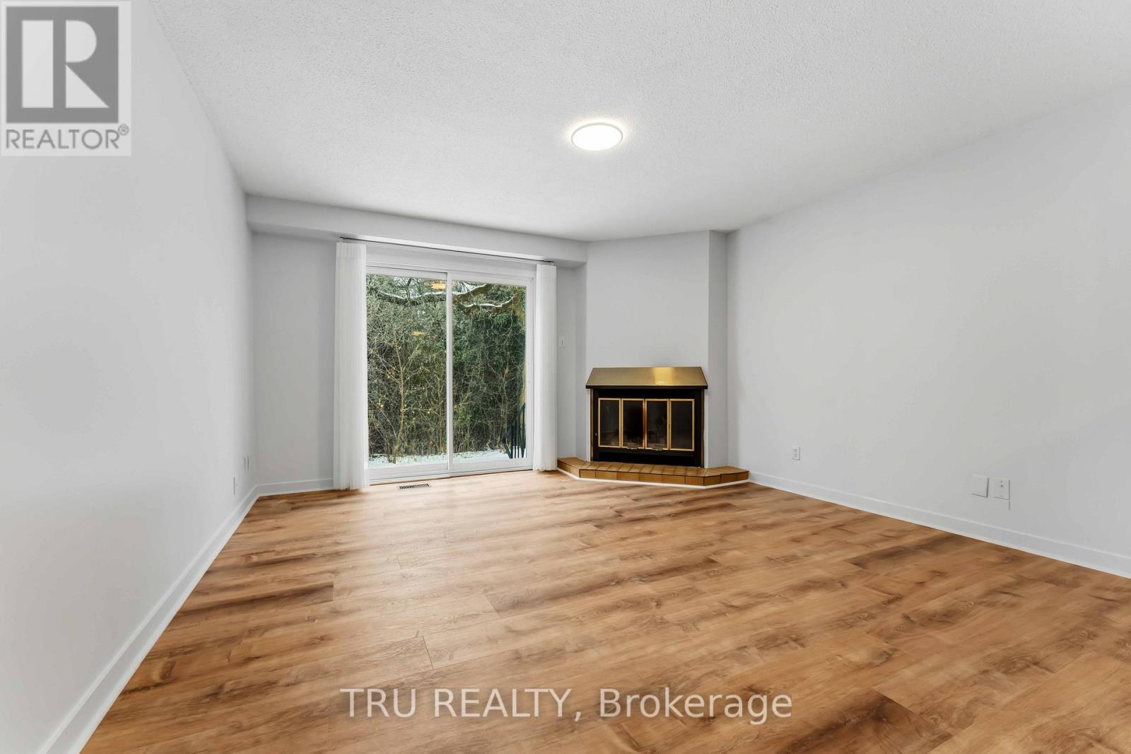 37 - 6512 Bilberry Drive, Ottawa, Ontario K1C 4N7 - Photo 6 - X12606842