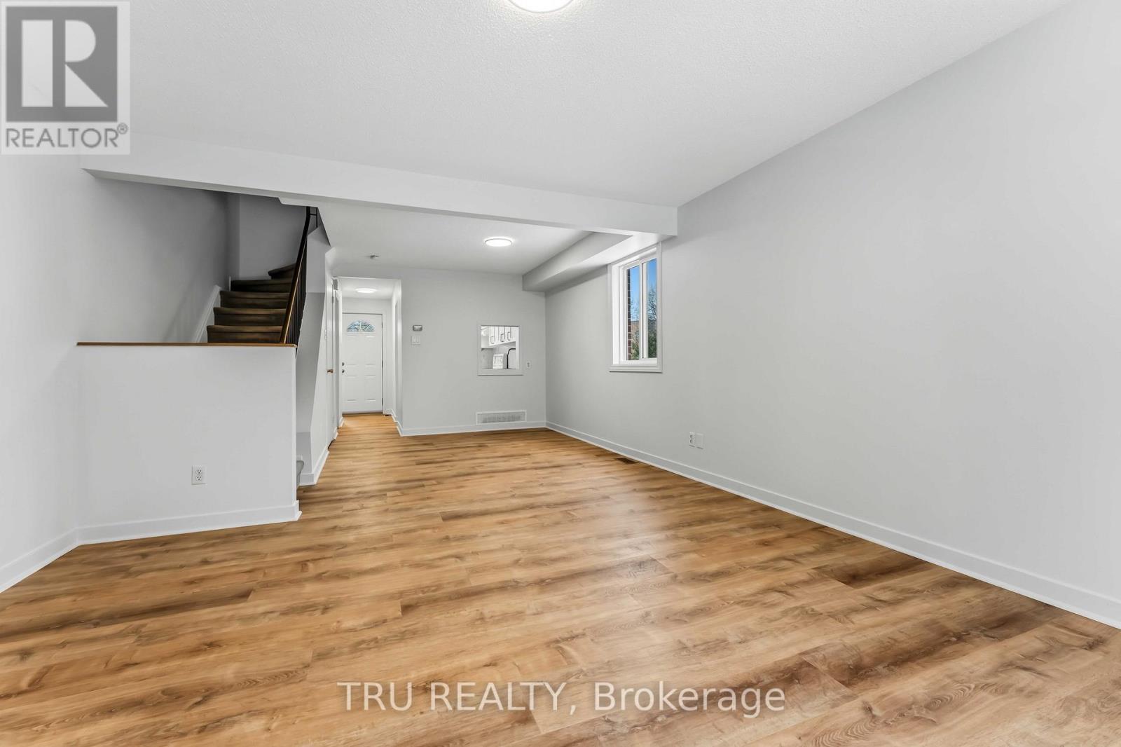 37 - 6512 Bilberry Drive, Ottawa, Ontario K1C 4N7 - Photo 8 - X12606842