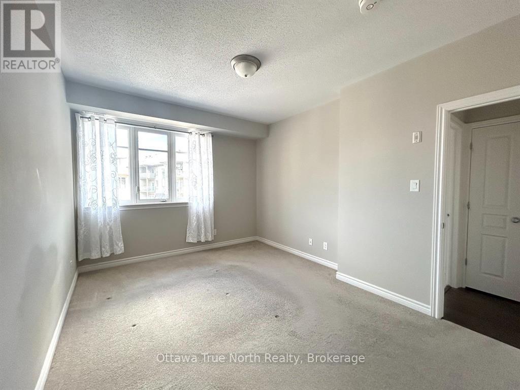 30 - 1032 Beryl Private, Ottawa, Ontario K1V 2M4 - Photo 10 - X12606848