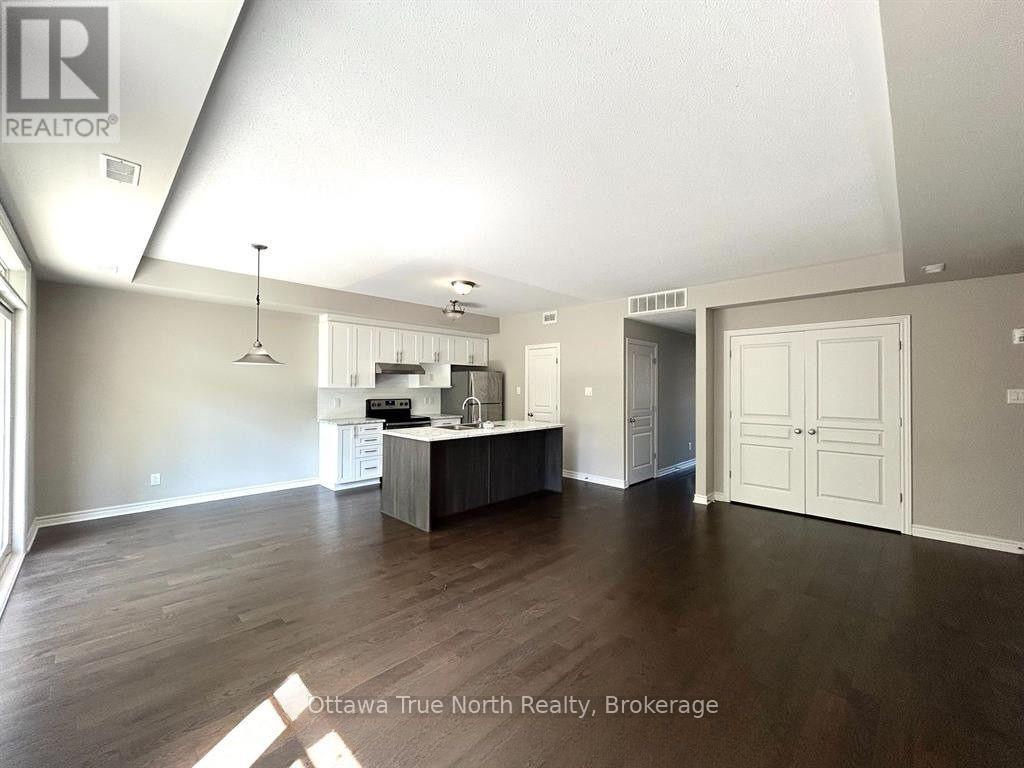 30 - 1032 Beryl Private, Ottawa, Ontario K1V 2M4 - Photo 7 - X12606848