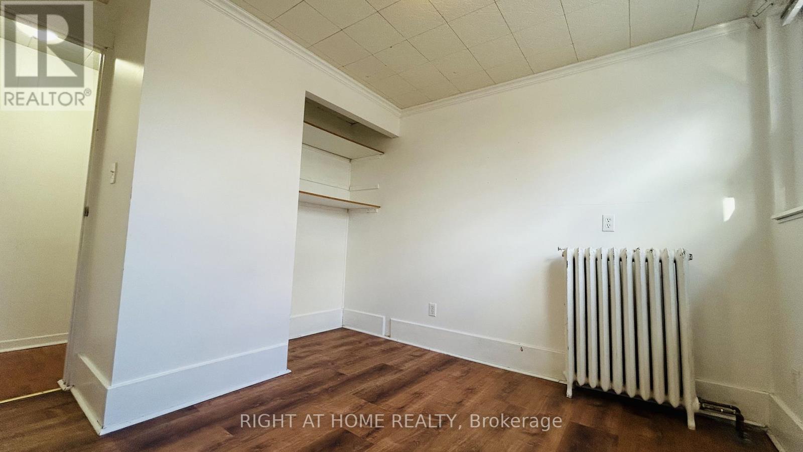 2 - 60 Long Branch Avenue, Toronto (Long Branch), Ontario  M8W 3J2 - Photo 7 - W12486621