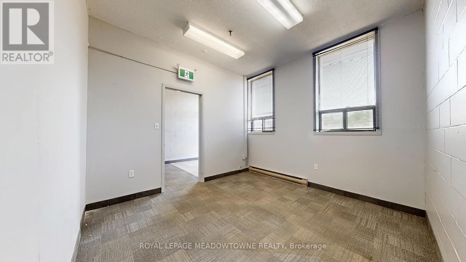 6a - 305 Armstrong Avenue, Halton Hills, Ontario L7G 4X6 - Photo 15 - W12606854