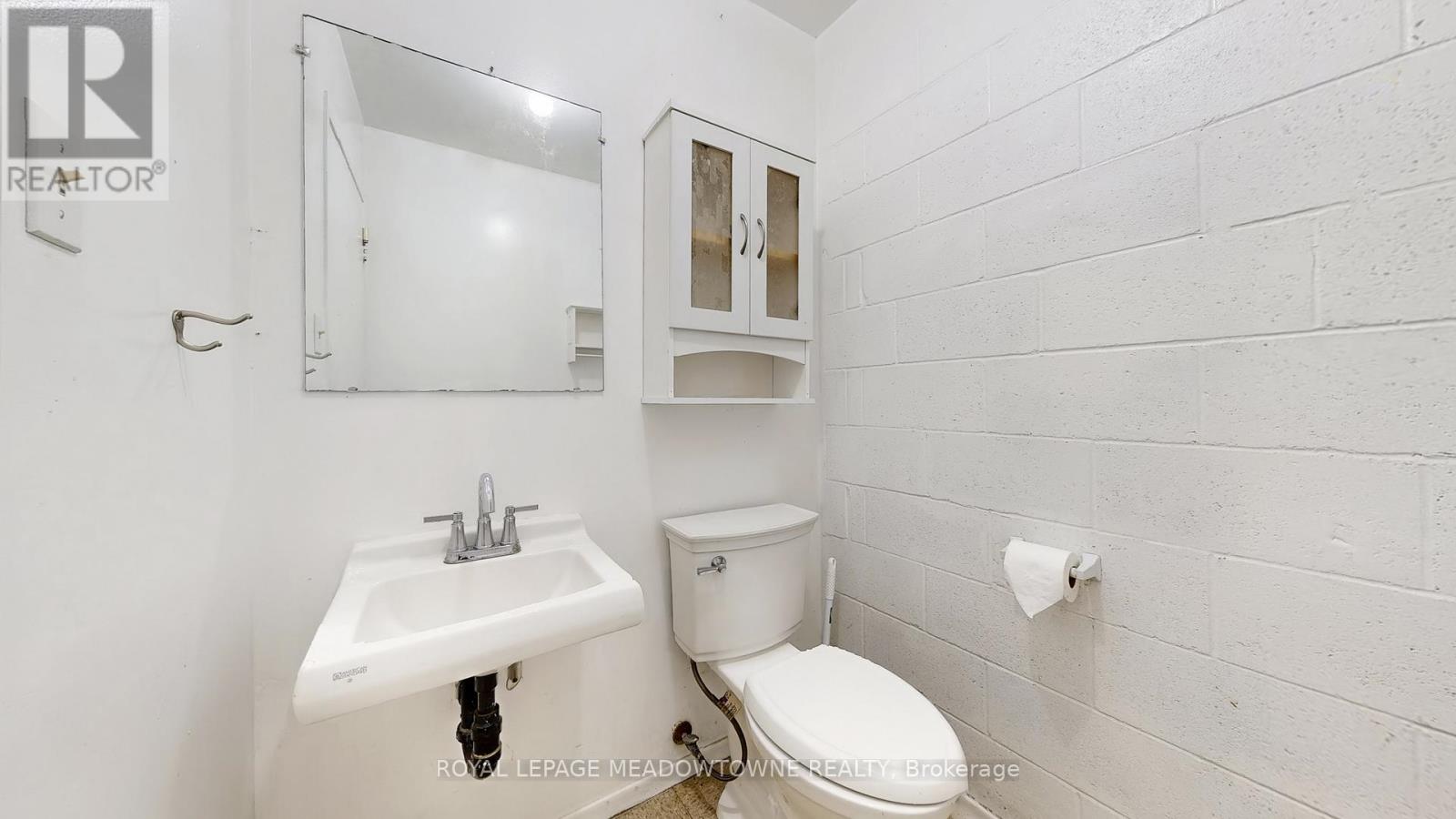 6a - 305 Armstrong Avenue, Halton Hills, Ontario L7G 4X6 - Photo 17 - W12606854