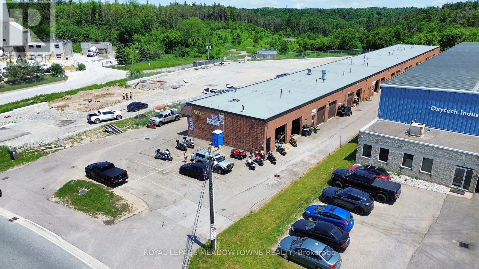 6a - 305 Armstrong Avenue, Halton Hills, Ontario L7G 4X6 - Photo 38 - W12606854