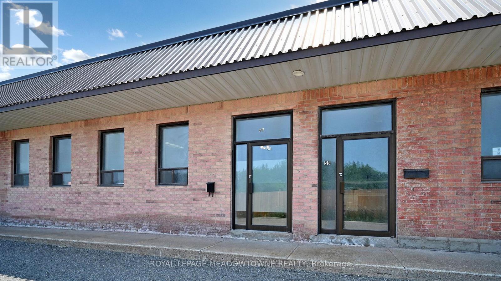 6a - 305 Armstrong Avenue, Halton Hills, Ontario L7G 4X6 - Photo 4 - W12606854