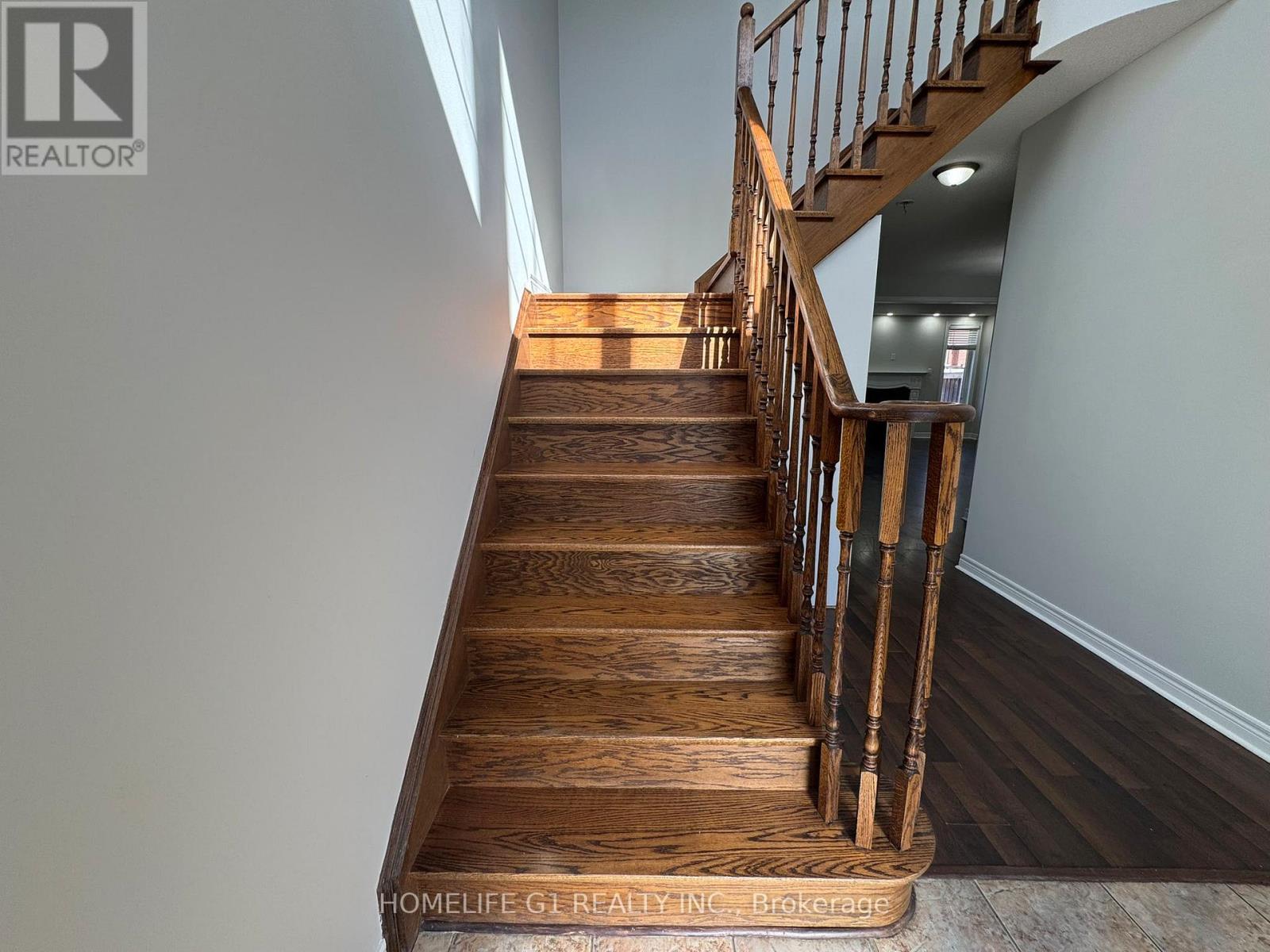 7 Bryony Road, Brampton, Ontario L7A 0G2 - Photo 19 - W12606858