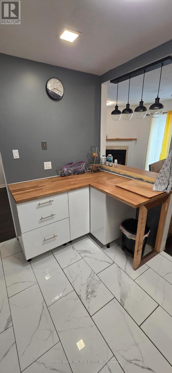 455 Valade Crescent, Ottawa, Ontario  K4A 2W9 - Photo 14 - X12602948