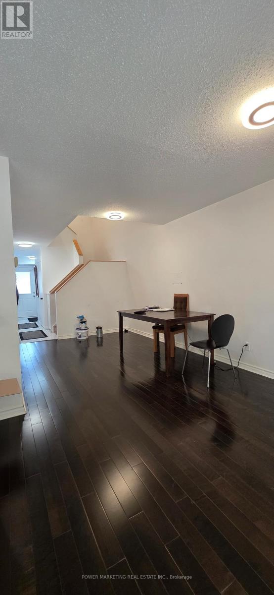 455 Valade Crescent, Ottawa, Ontario  K4A 2W9 - Photo 11 - X12602948