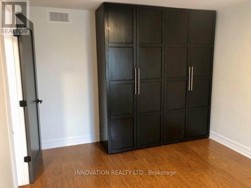 2 - 86 Poplar Street, Ottawa, Ontario  K1R 6V4 - Photo 10 - X12606874