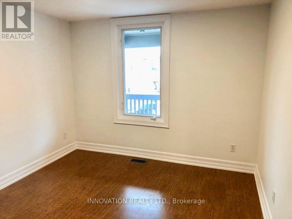 2 - 86 Poplar Street, Ottawa, Ontario  K1R 6V4 - Photo 11 - X12606874