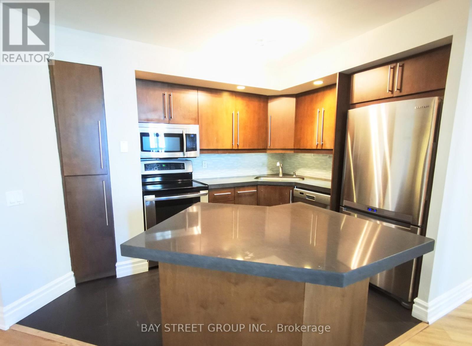 2310 - 5 Northtown Way, Toronto, Ontario  M2N 7A1 - Photo 4 - C12606890