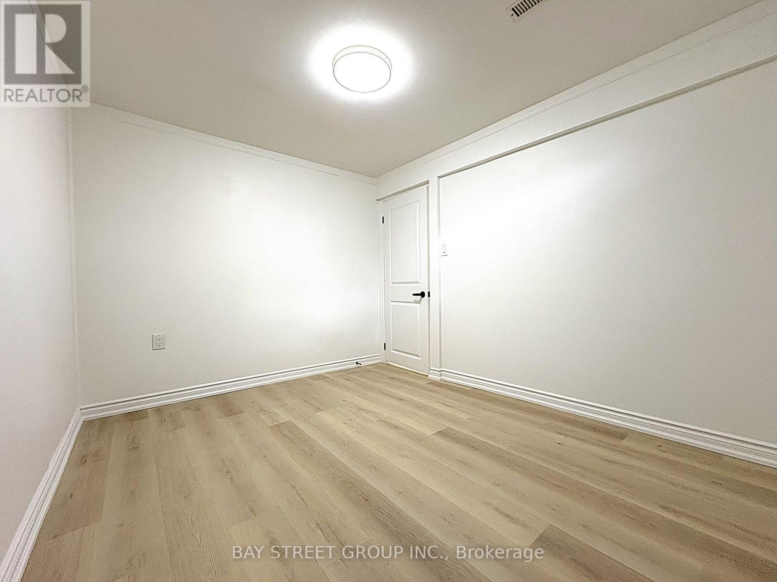 9 Truro Crescent, Toronto, Ontario M1V 2H7 - Photo 12 - E12606888