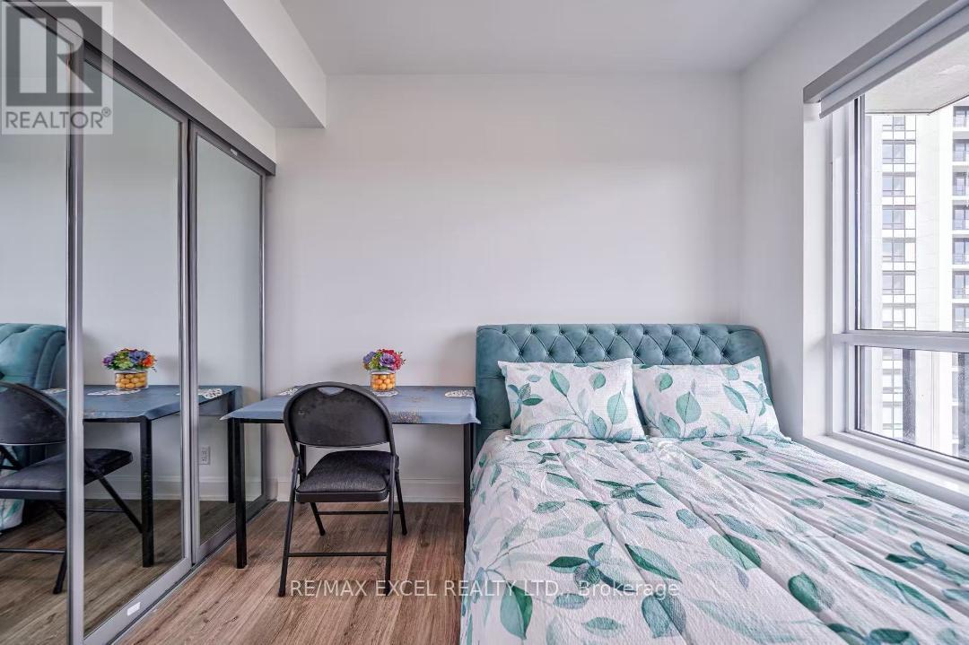 2701 - 8 Water Walk Drive, Markham, Ontario  L3R 6L4 - Photo 19 - N12606892