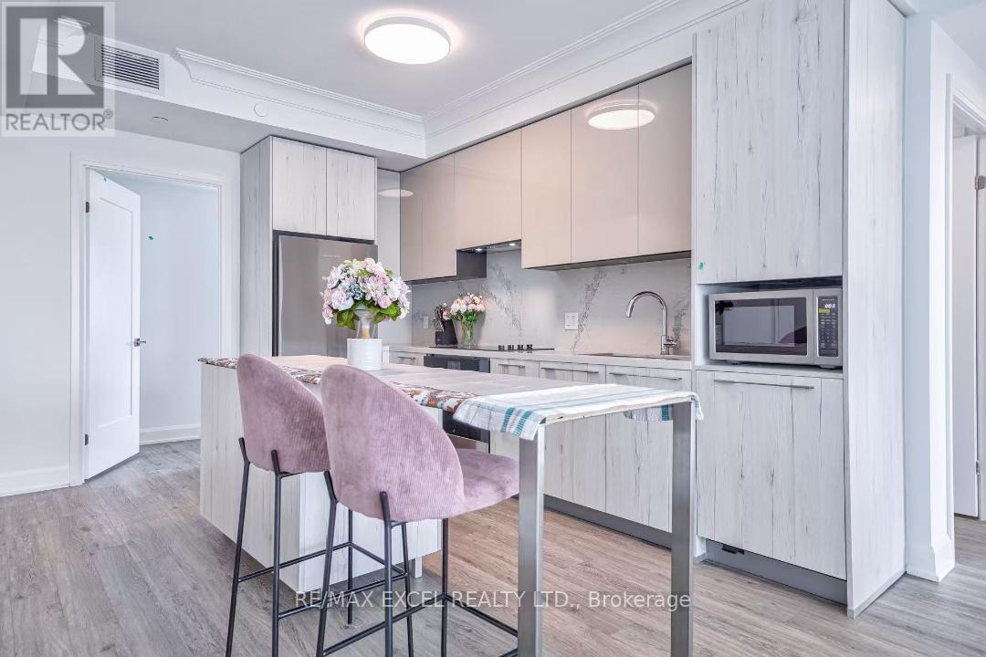 2701 - 8 Water Walk Drive, Markham, Ontario  L3R 6L4 - Photo 7 - N12606892