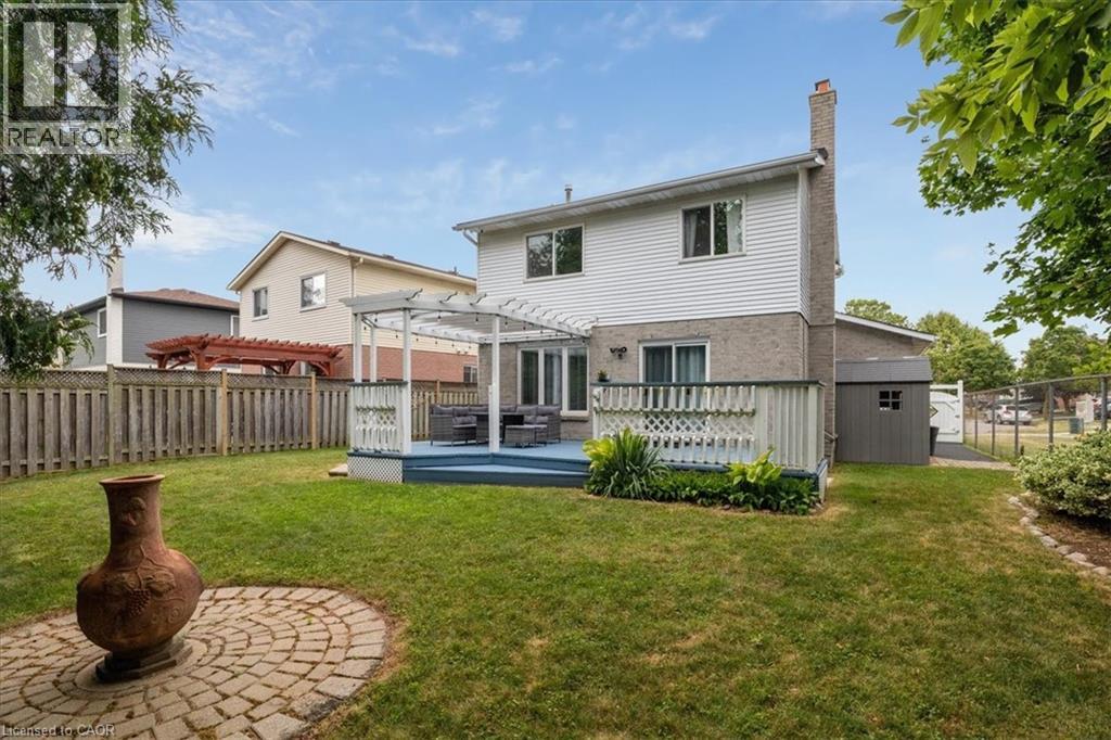 22 Merritt Crescent, Grimsby, Ontario L3M 4X5 - Photo 8 - 40773094