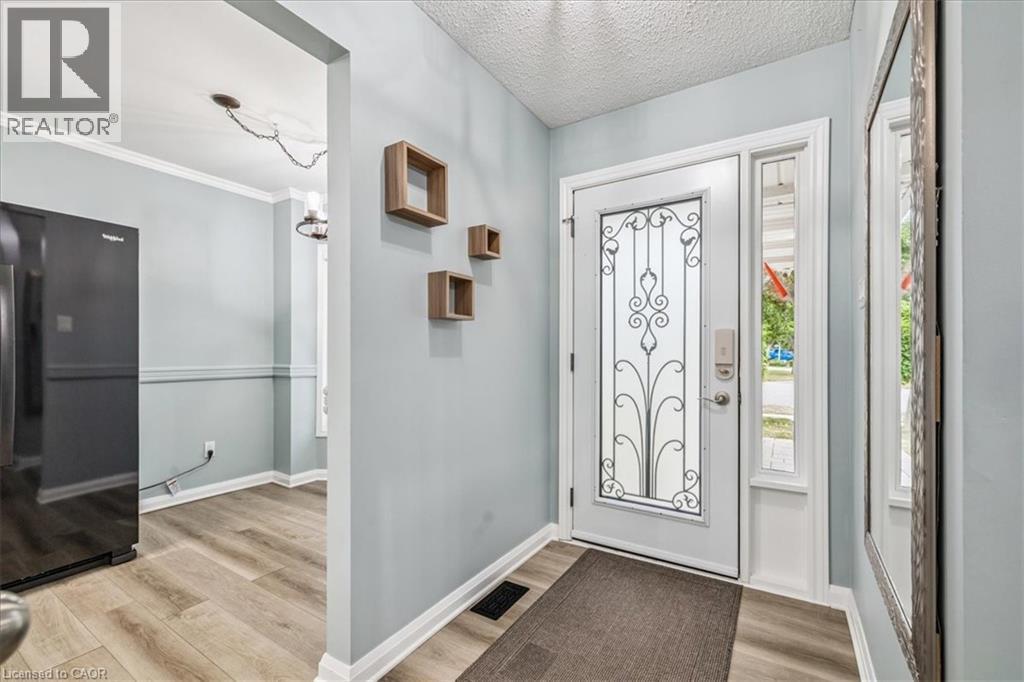 22 Merritt Crescent, Grimsby, Ontario L3M 4X5 - Photo 14 - 40773094