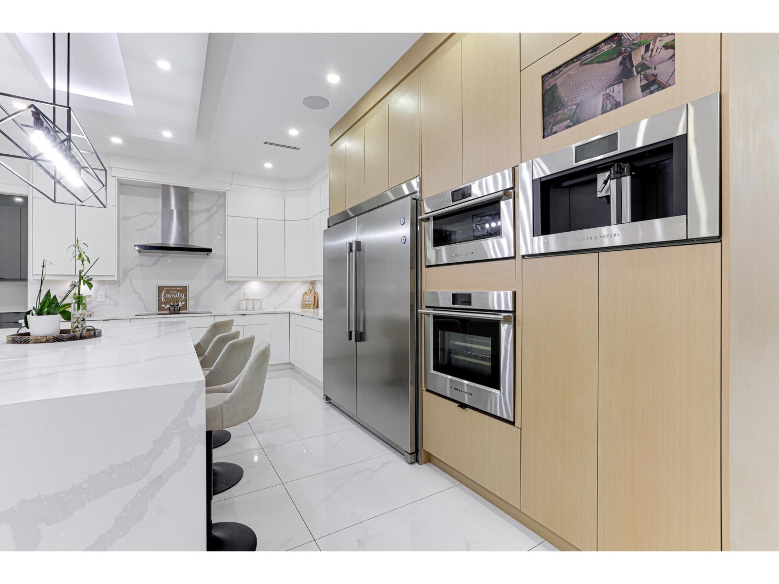 19649 31a Avenue, Langley, British Columbia  V2Z 0B2 - Photo 14 - R3070438