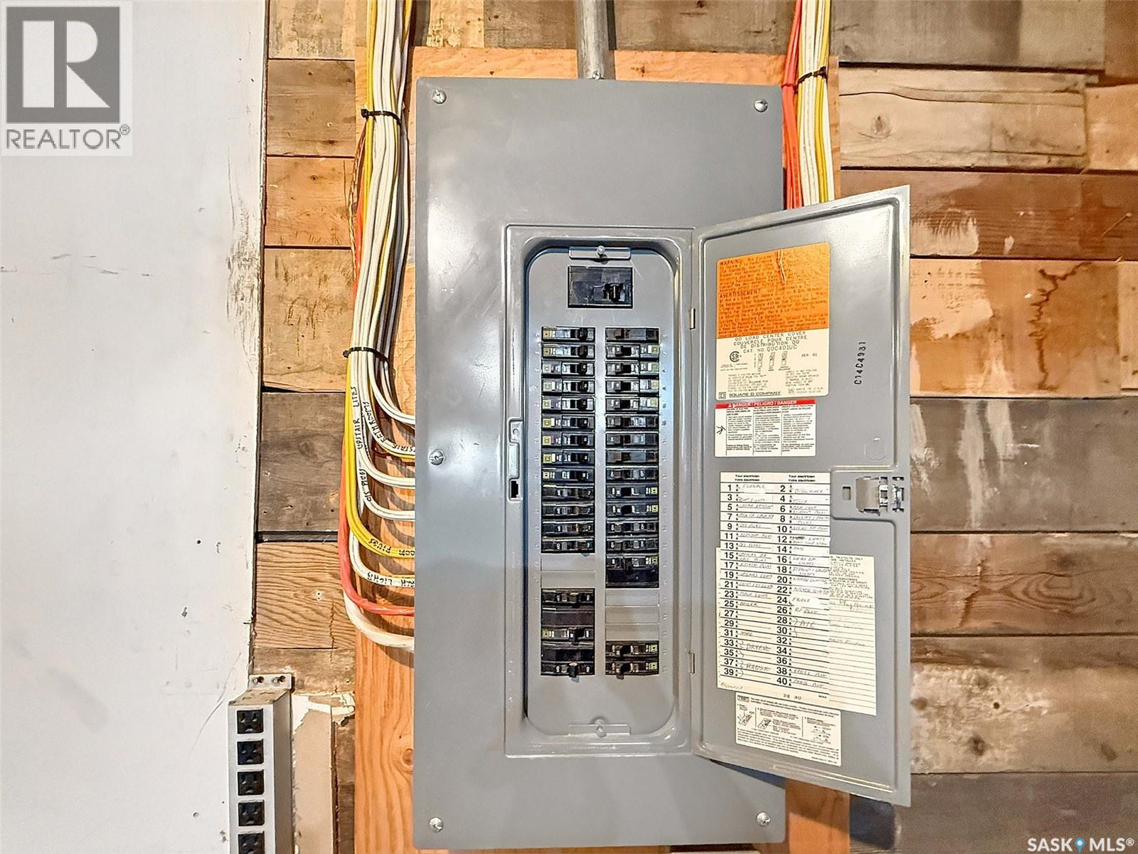 28 3rd Avenue Ne, Swift Current, Saskatchewan  S9H 2G2 - Photo 38 - SK025242