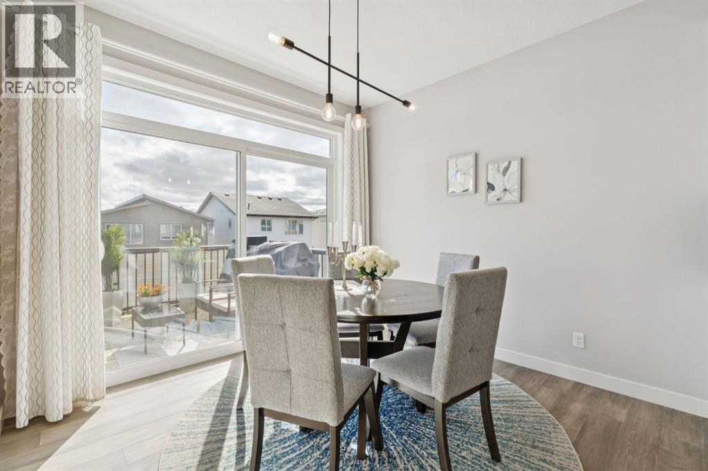 363 Precedence Hill, Cochrane, Alberta  T4C 2T7 - Photo 4 - A2270293