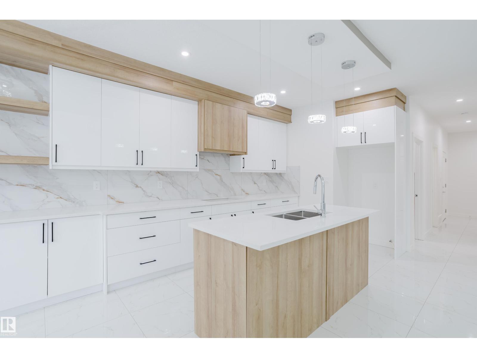 942 18 Av Nw, Edmonton, Alberta  T6T 2X3 - Photo 16 - E4467591