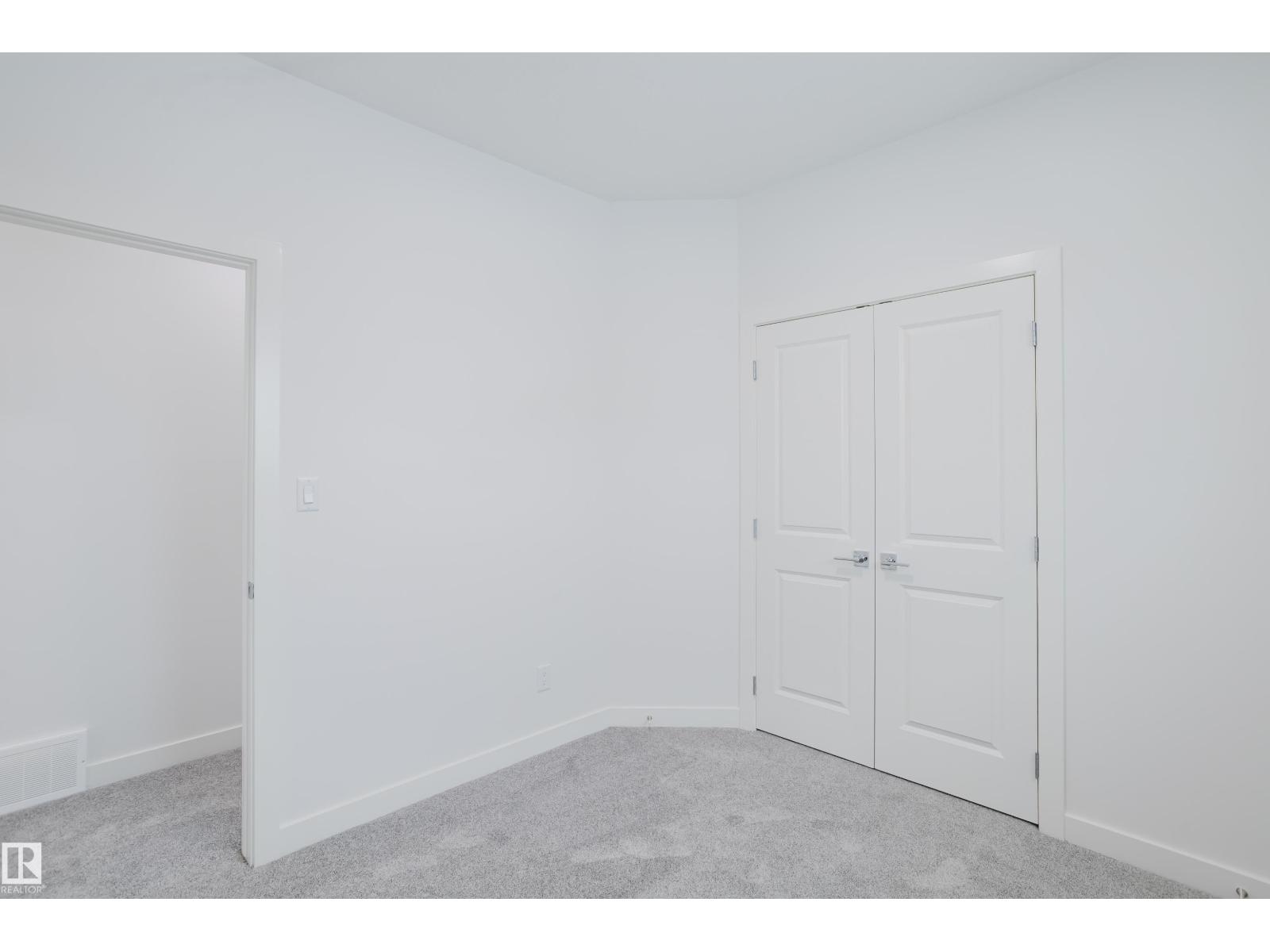 942 18 Av Nw, Edmonton, Alberta  T6T 2X3 - Photo 48 - E4467591